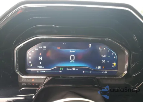 2023 Chevrolet Silverado K1500 High Country z USA, uszkodzony, nr VIN 1GCUDJED1PZ288043